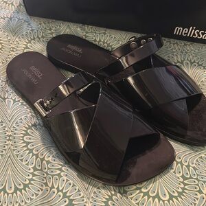 Black Melissa+jason wu beach sandal in black in new condition